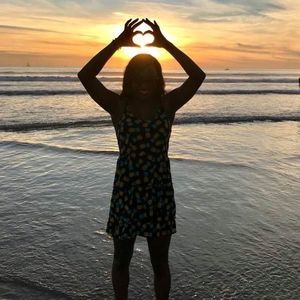 Meet your Posher, Living doll